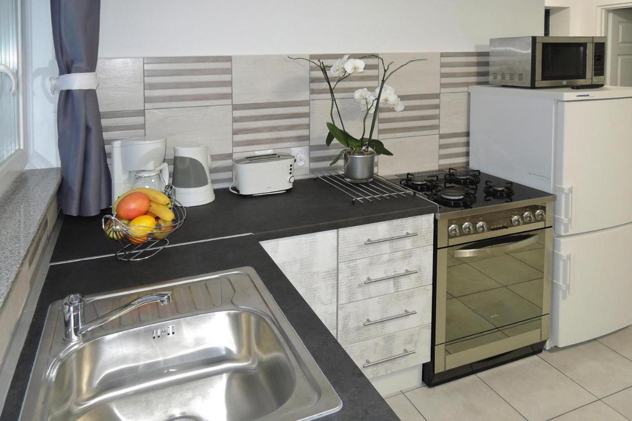 Holiday Flat In Kolczewo-70 Qm For 6 Persons Bagian luar foto